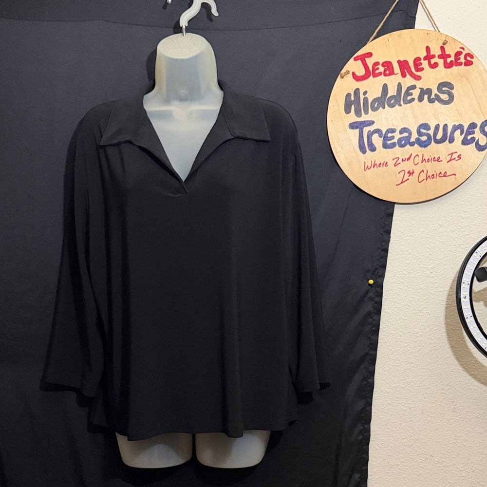 💥NI💥 Claudia Richard Classic Black Blouse
